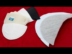 Bekleidungszubehör, das Schulterpolster zwischenzeilig schreibt